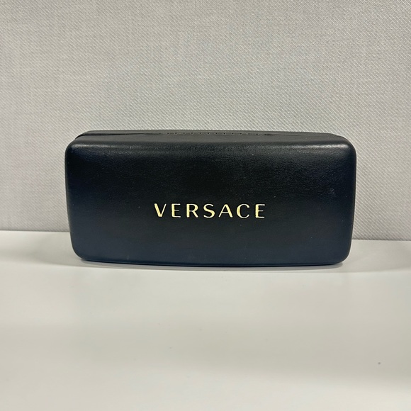 ???Authentic Versace Black Cat Eye Sunglasses main image 14